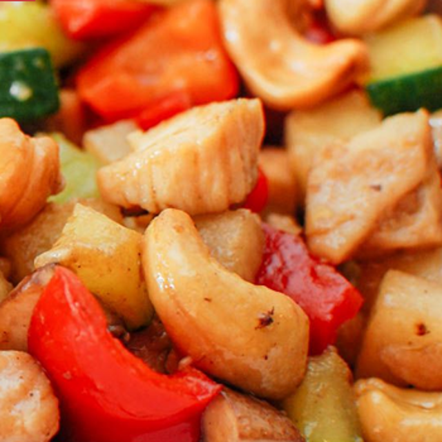 ( L )  Cashew Nut Chili.