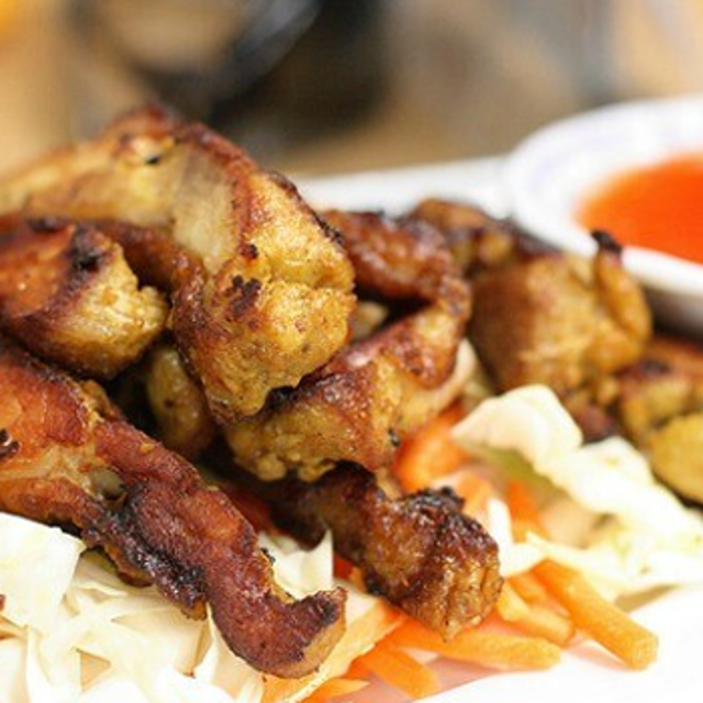 ( L )  Thai B.B.Q Chicken.